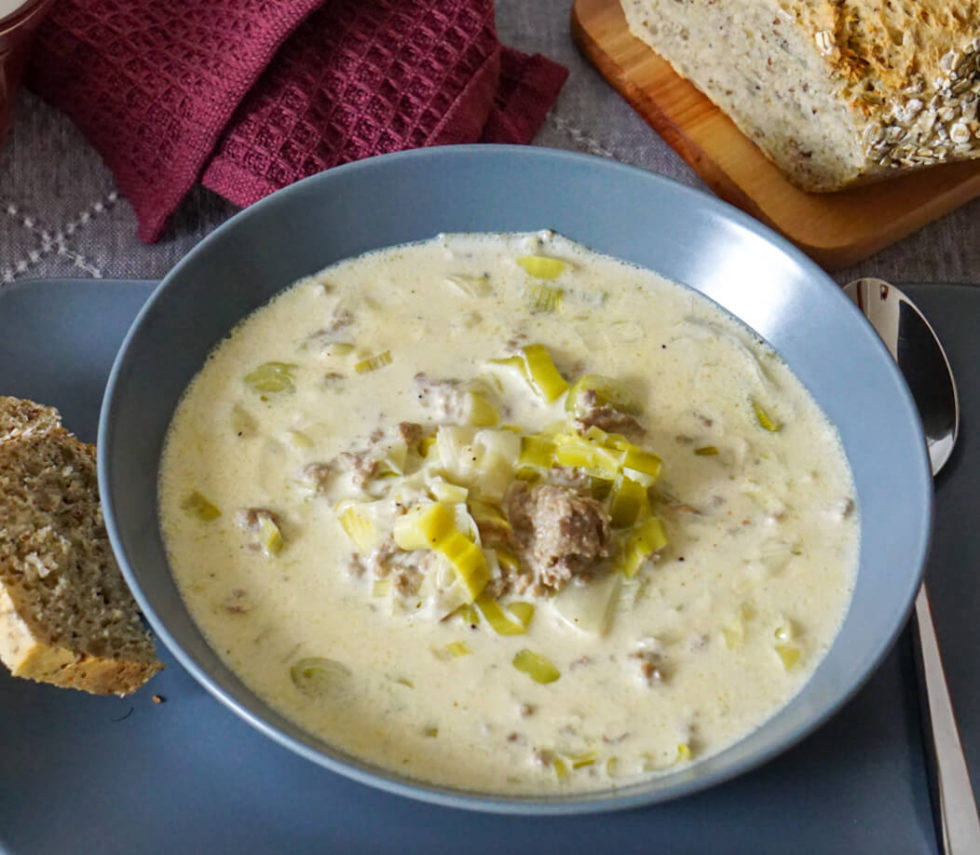 Käse-Lauch-Suppe mit Hackfleisch — Küchenschwestern